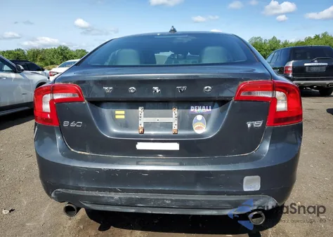 2013 Volvo S60 T5 из США, поврежденный, VIN YV1612FS3D2185953